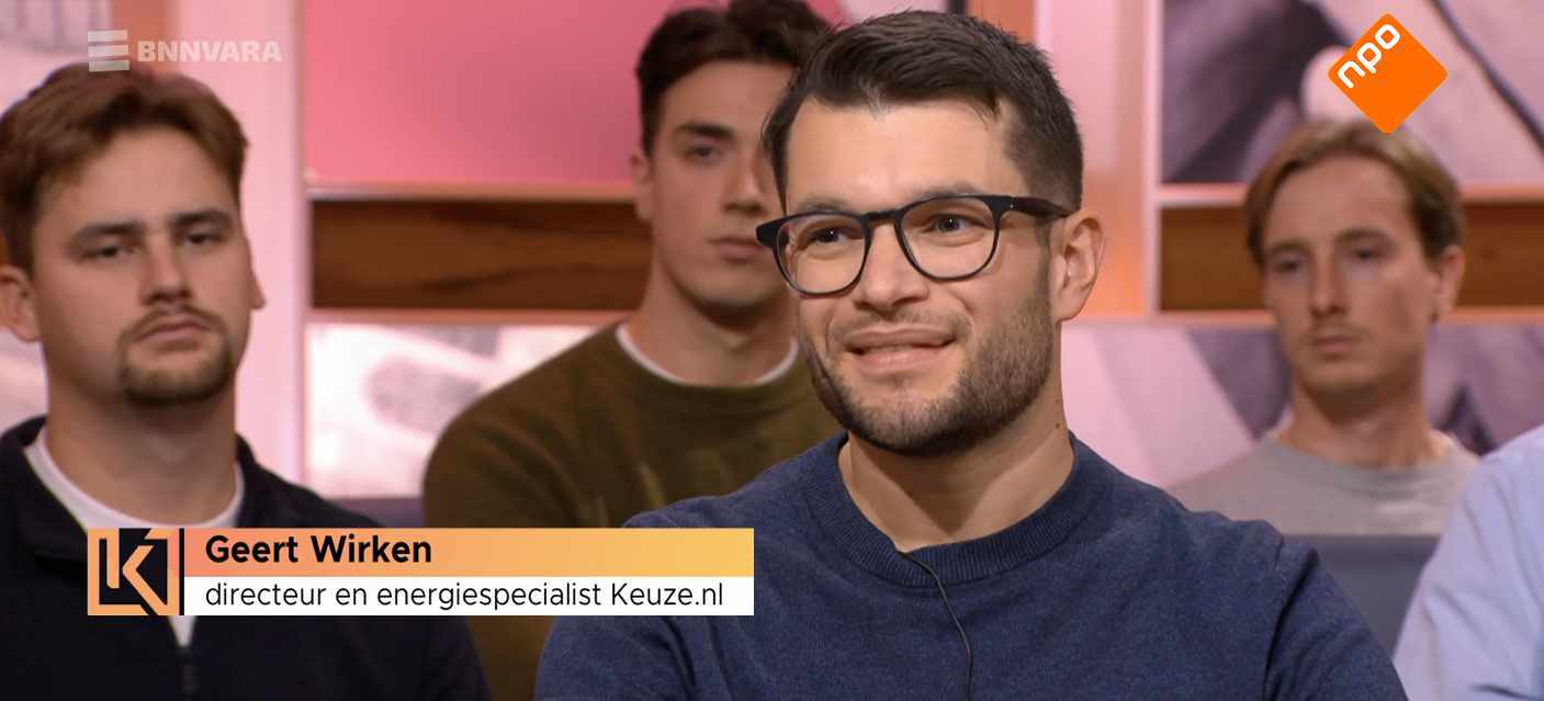 Energie expert Geert Wirken zit in de tv-studio bij Kassa van BNNVARA.